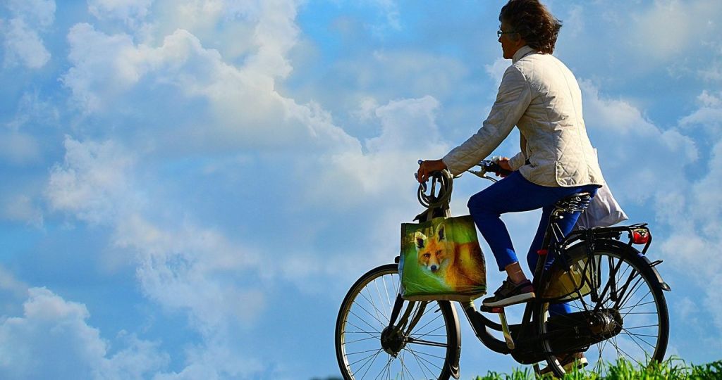 Top 7 Accesorii Compacte de Wellness pentru Călătorii în 2026