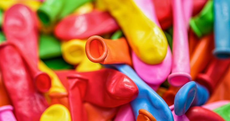 Materiale Body-Safe 2026: Cum Eviti Iritatiile Intime
